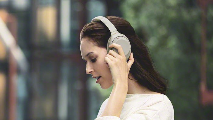 Best Over-Ear Headphones 2019: The Best-Sounding, Most Comfortable Ones 11