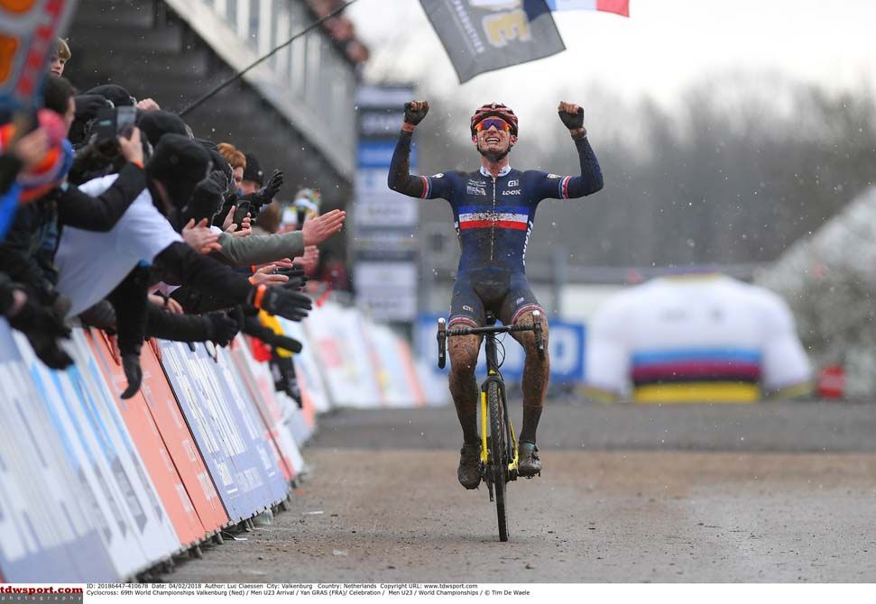Yan Gras (France) takes bronze in the U23 men's race