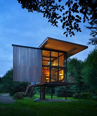 Sol Duc cabin covered balcony