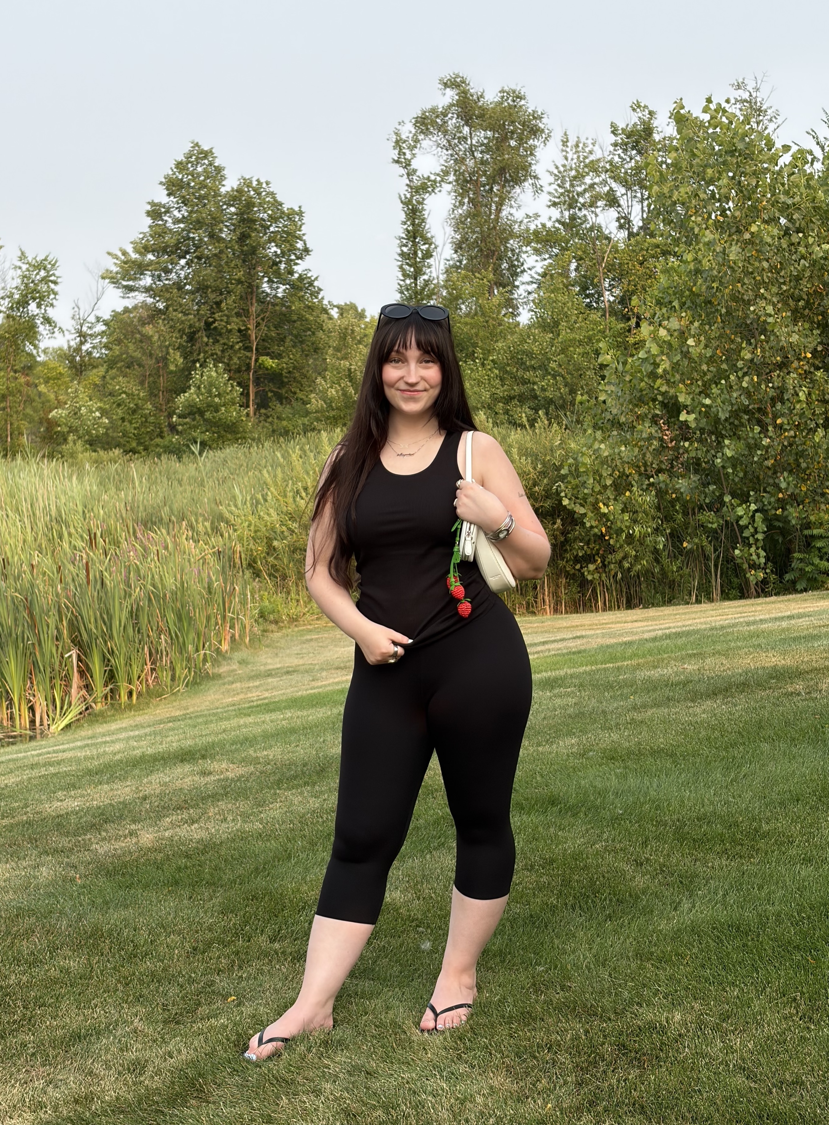 Meguire Hennes wears the capri pants trend with Kylie Jenner's favorite tank top from Guizio