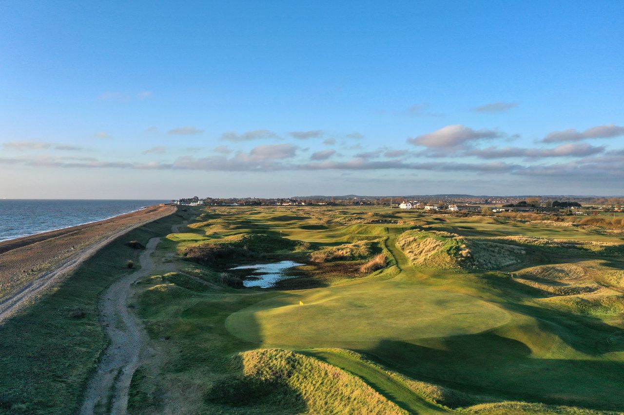 Royal Cinque Ports 4th hole