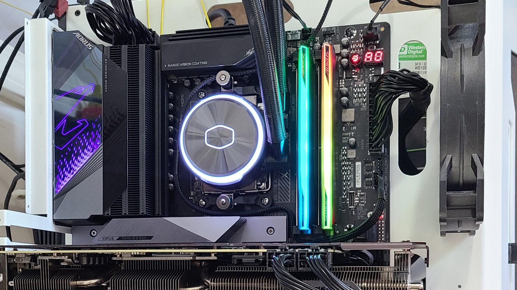 Gigabyte Aorus GeForce RTX 4080 Master review: All about that RGB lighting  