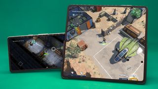 Android Game comparison of smaller screen versus foldable screen using Google Pixel 7a smartphone and Honor Magic V2 foldable phone using Space Marshals 3.