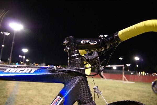 The front end features an integrated headset.