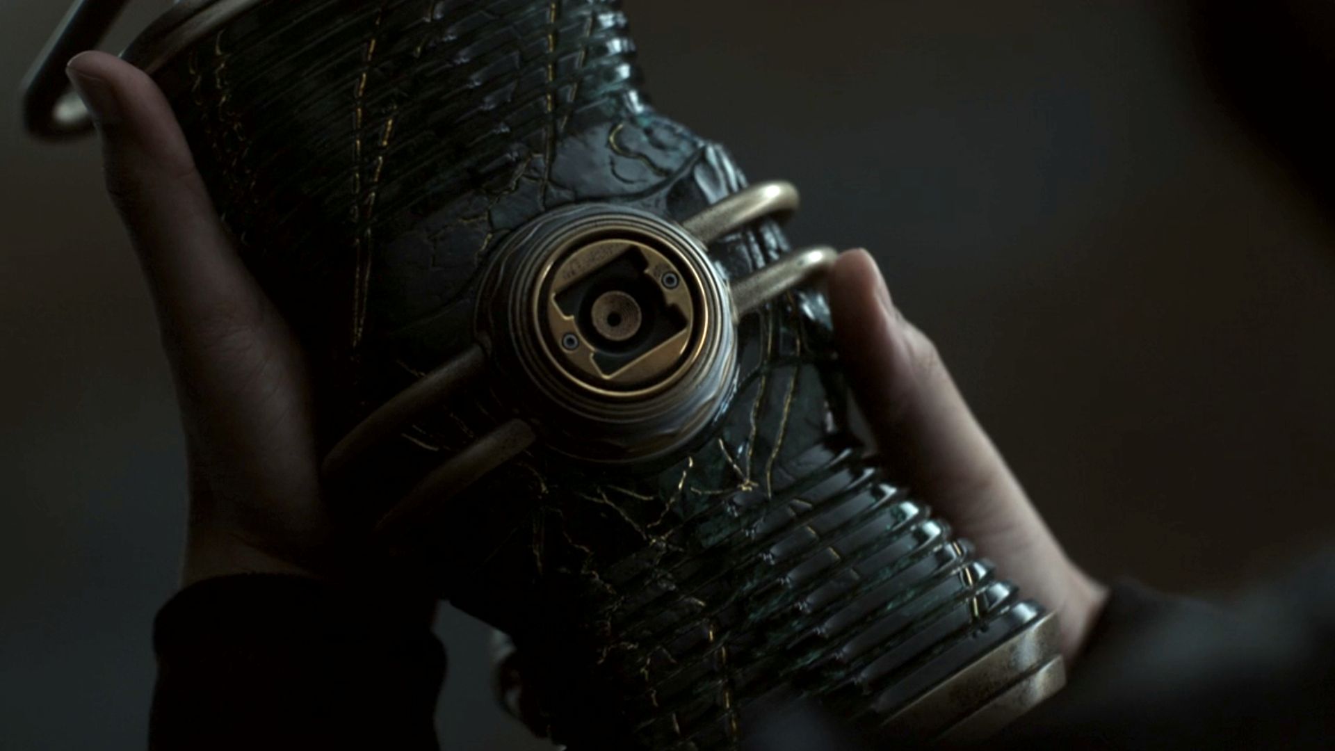 John Stewart holds the lantern forged out of fear by Sinestro on Lanterns.