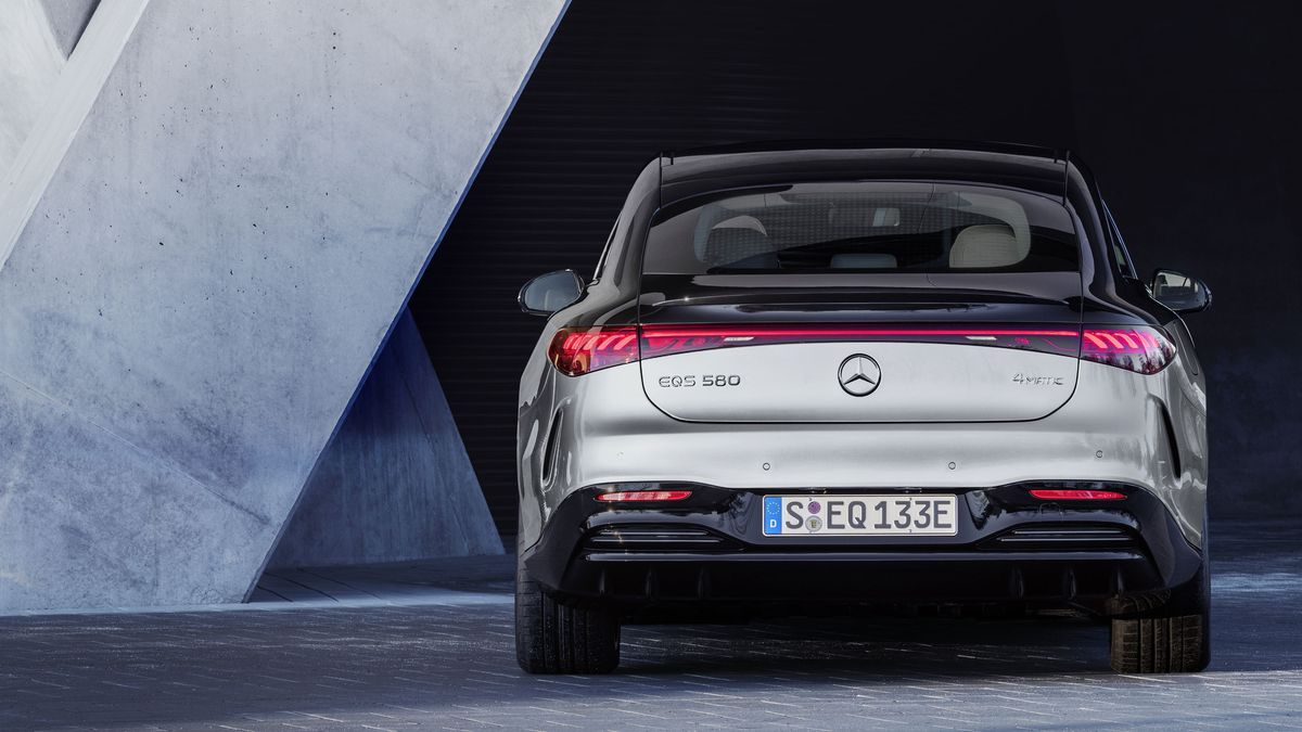 Mercedes EQS