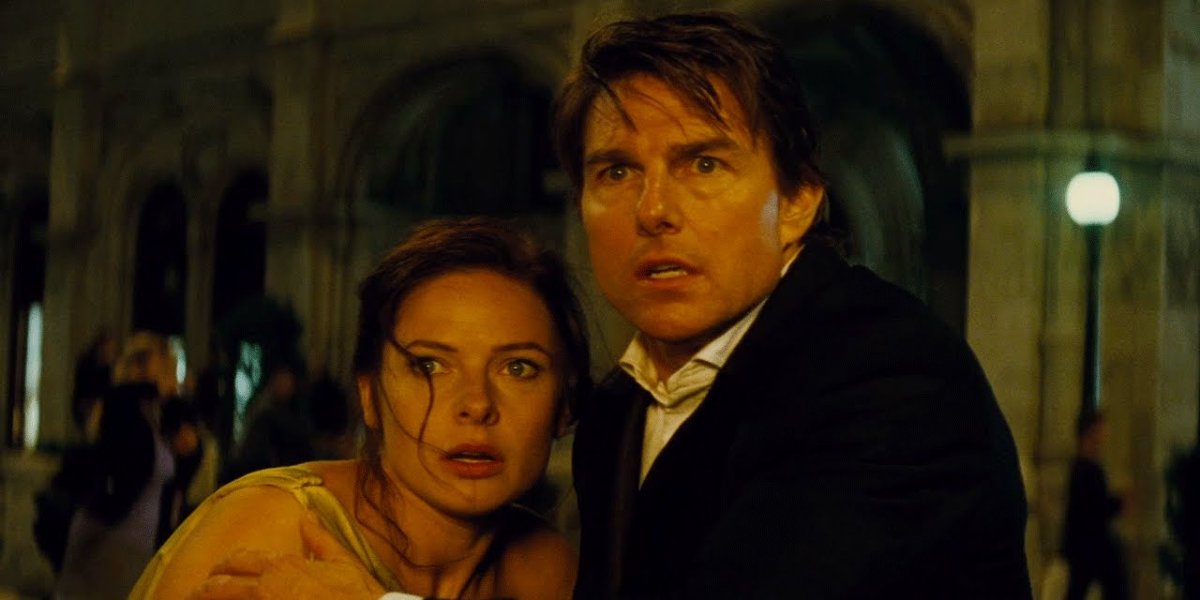 Rebecca Ferguson and Tom Cruise in Mission: Impossible -- Rogue Nation