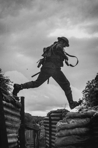 WWI adapted lens used on a modern Sony camera to photograph portraits