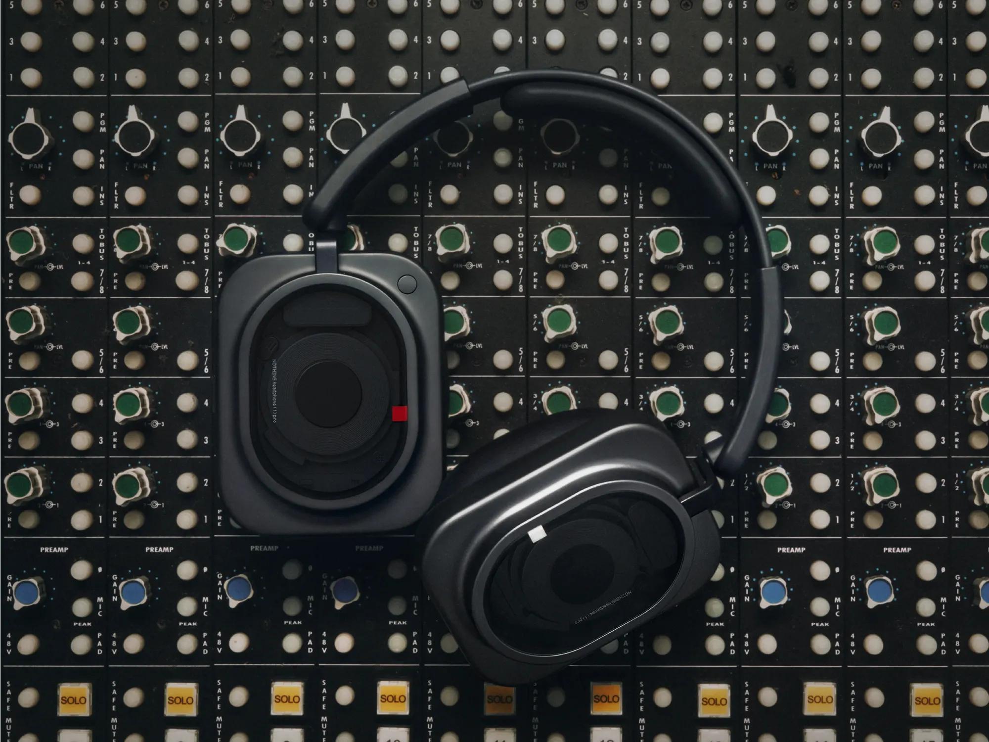 Nothing Headphone (1) Pro