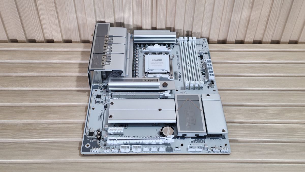 ASRock X870E Challenger Wifi