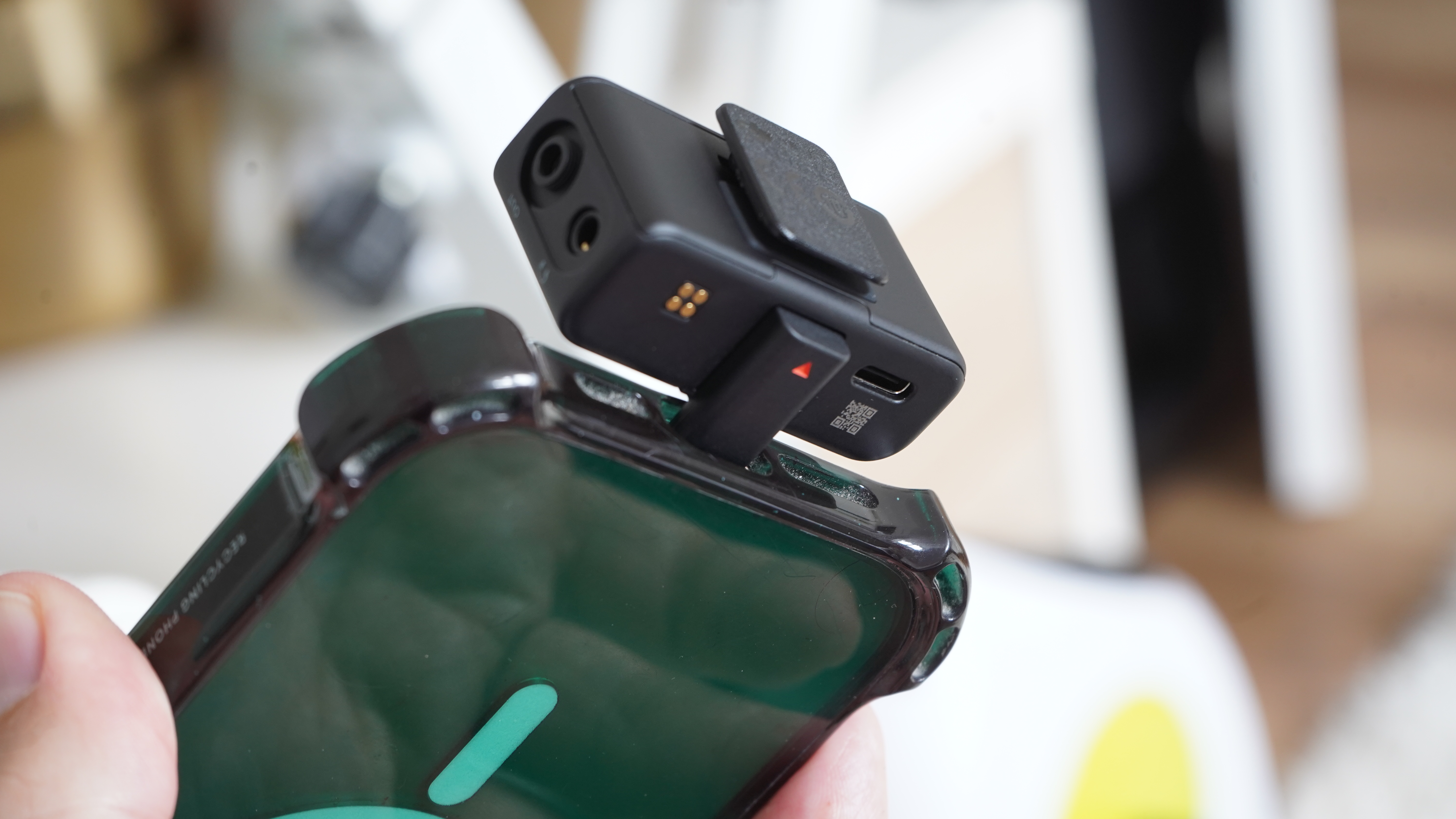 DJI Mic 3 in iPhone