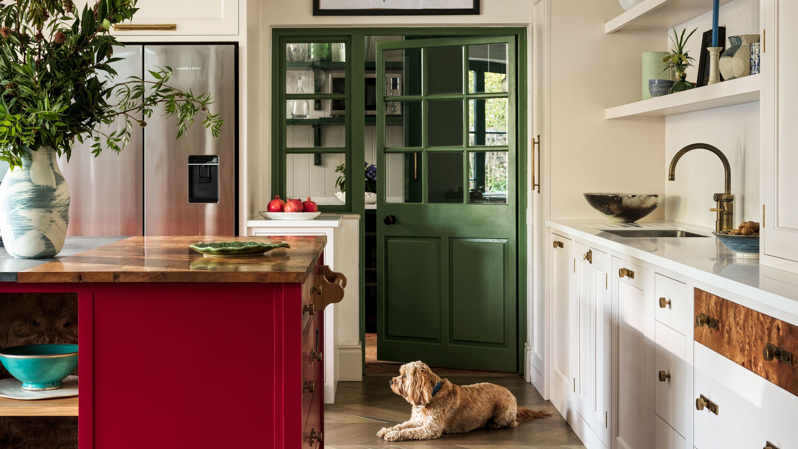 The Very British Edit: Why Houseplant Styling Has Become My Favorite Design Tool – It's the Oldest Decorating Trick in the Book