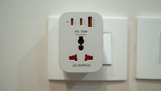 Stuffcool ChargePlug on Android Central