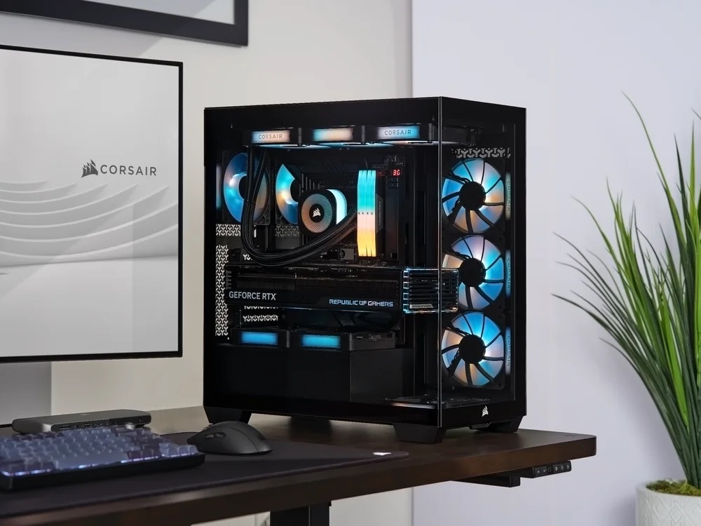 Corsair's new cases at Computex include its biggest ever beast and a cut-price contender with full wrap-around glass