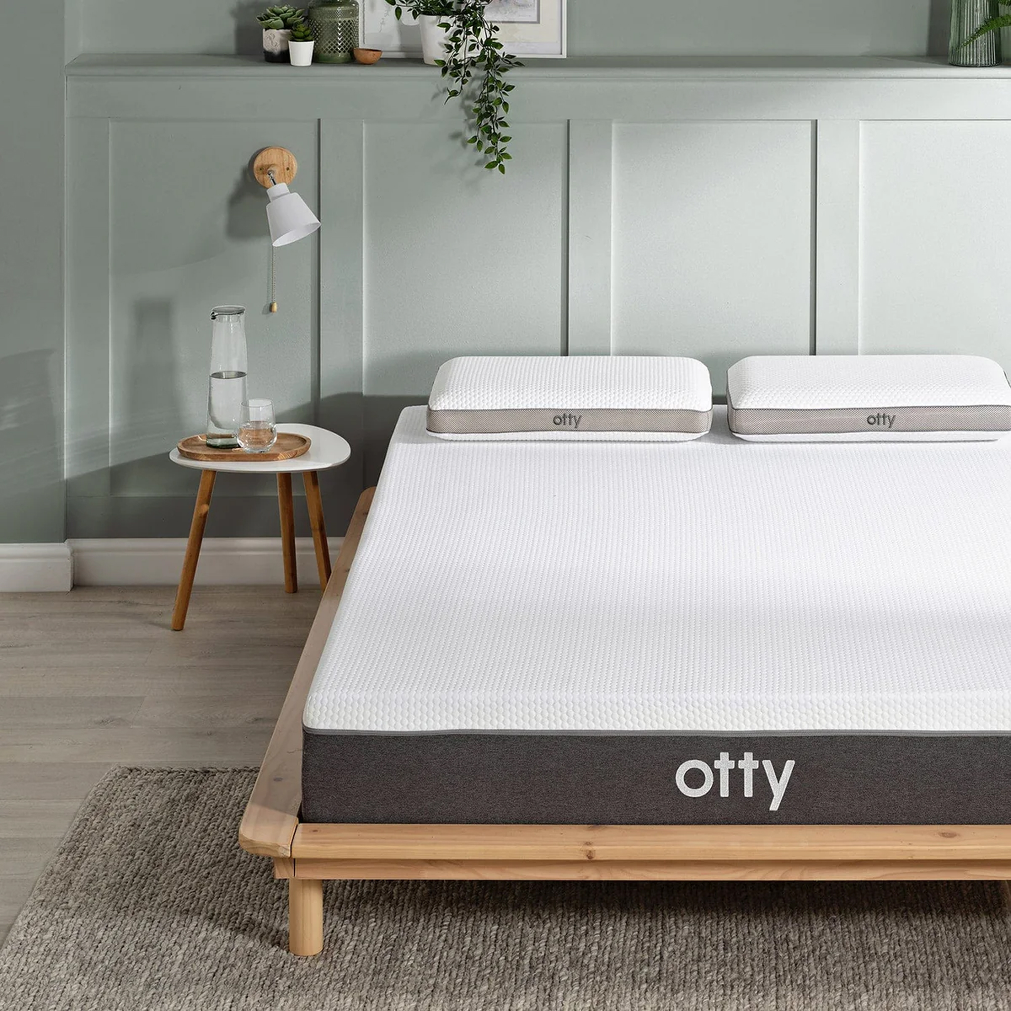 OTTY Aura Hybrid mattress