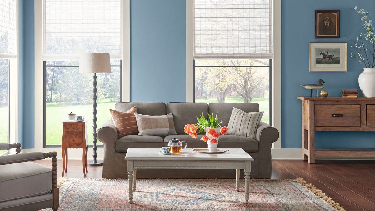 How to decorate with Sherwin-Williams’ August color of the month |