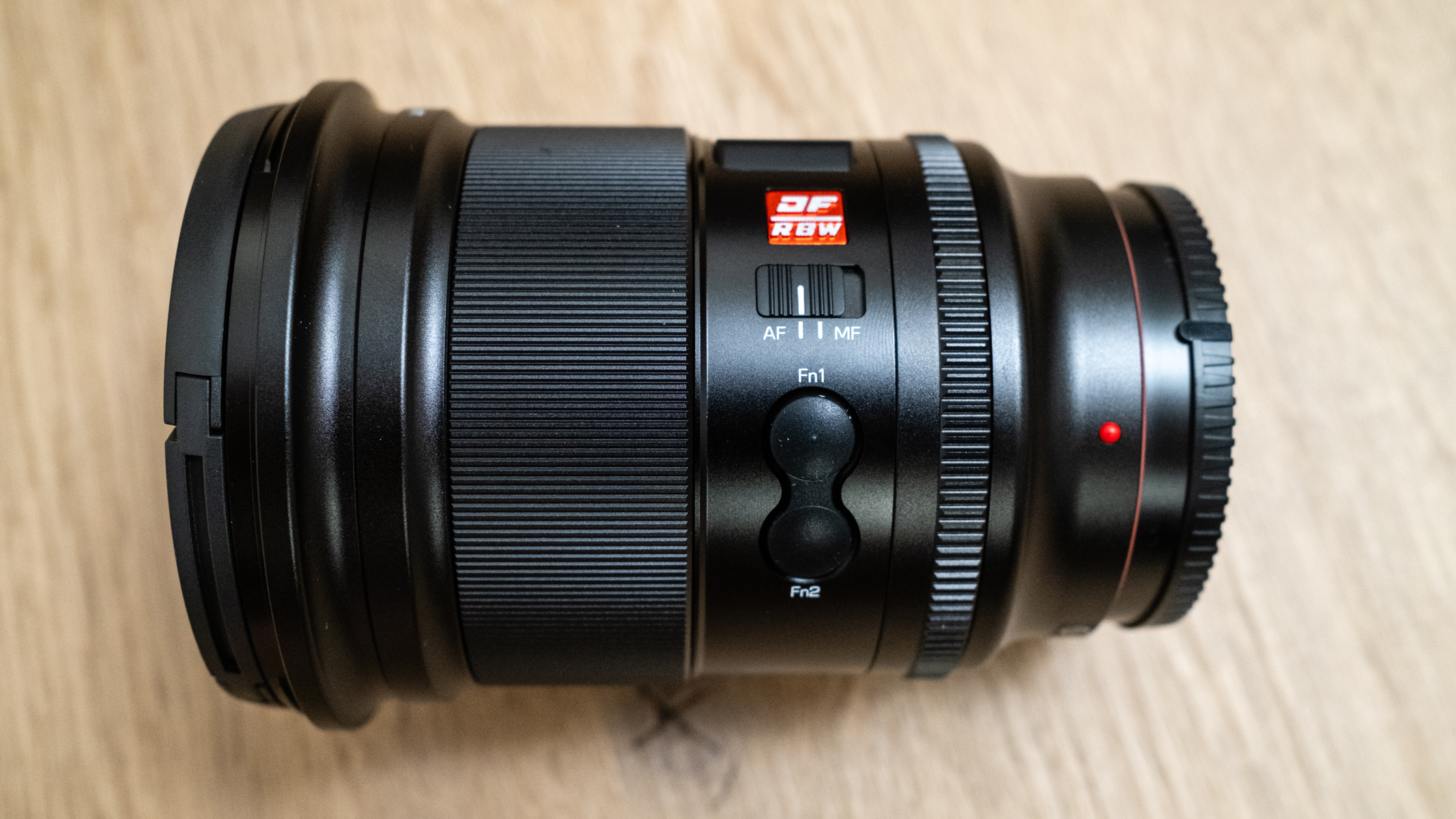 Viltrox AF 16mm f/1.8 FE side view showing controls