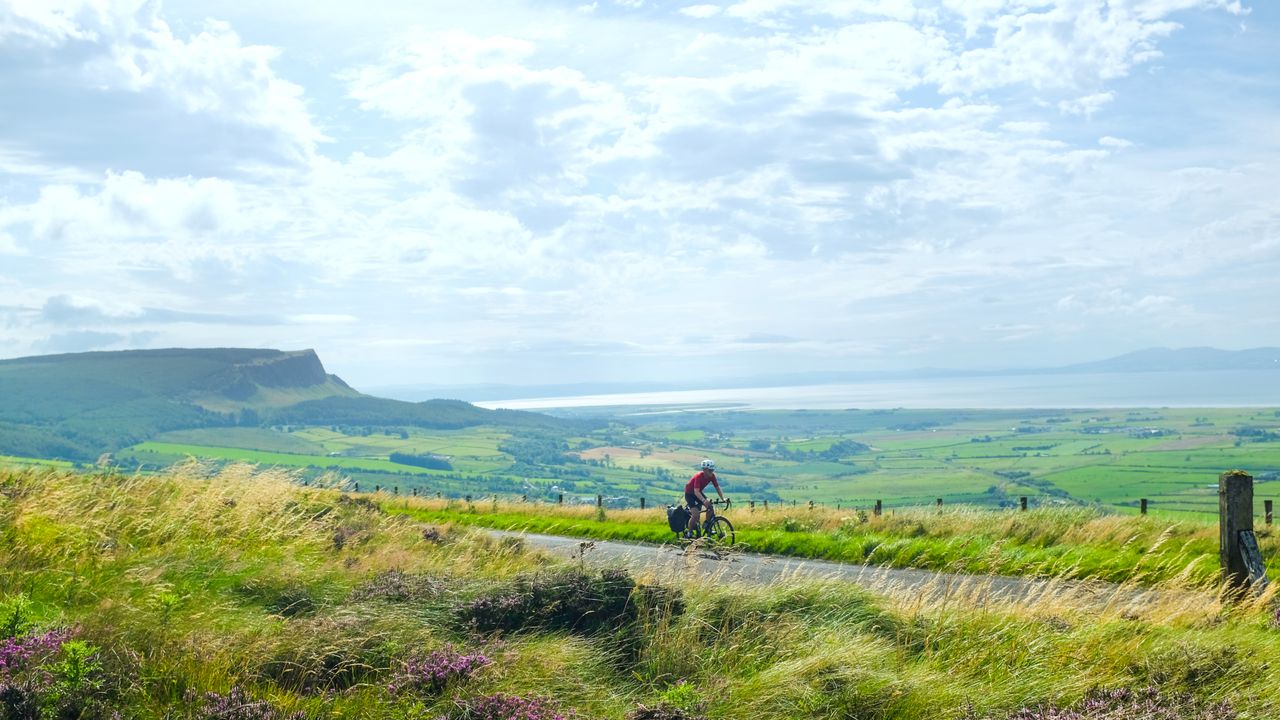 Images of David Bradford riding the Irish coast