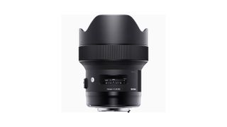 Sigma 14mm F1.8 DG HSM ART lens review: Image shows Sigma 14mm F1.8 DG HSM ART lens facing upwards.