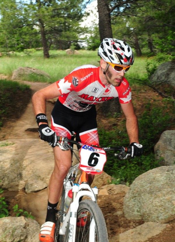 Geoff Kabush (Team Maxxis-Rocky Mountain) rides in fourth place.
