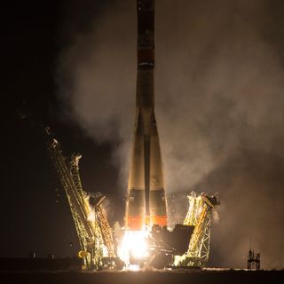 Expedition 47-48 launch