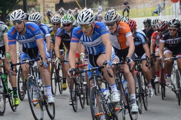Eventual winner Karl Menzies (UnitedHealthcare) is surrounded by his teammates.