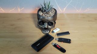 1TB USB Flash Drives Tested