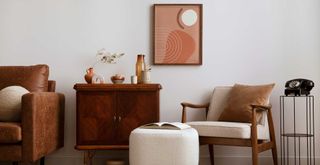 retro 70s-inspired interior design theme loving room with wooden furniture and boucle chair