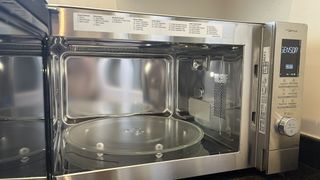 Panasonic 4-in-1 Combi Microwave NN-CD88 review