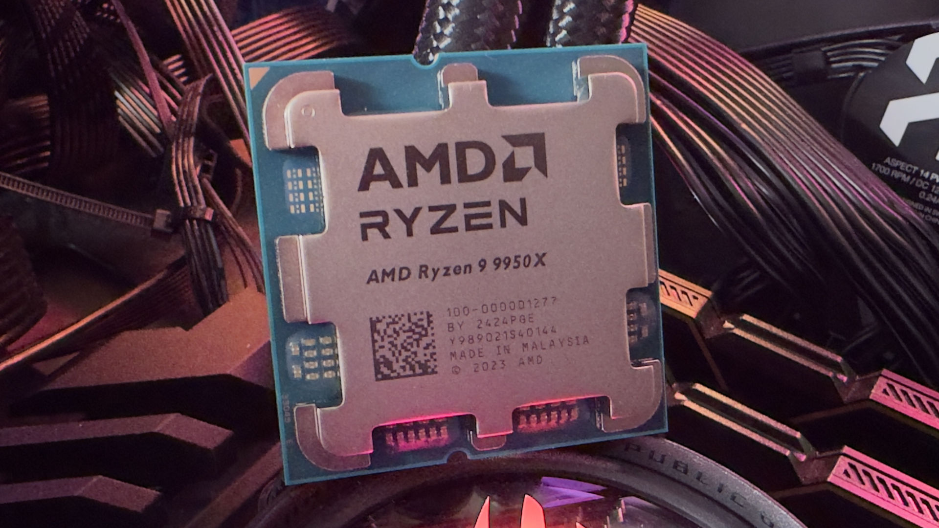 Обзор AMD Ryzen 9 9950X