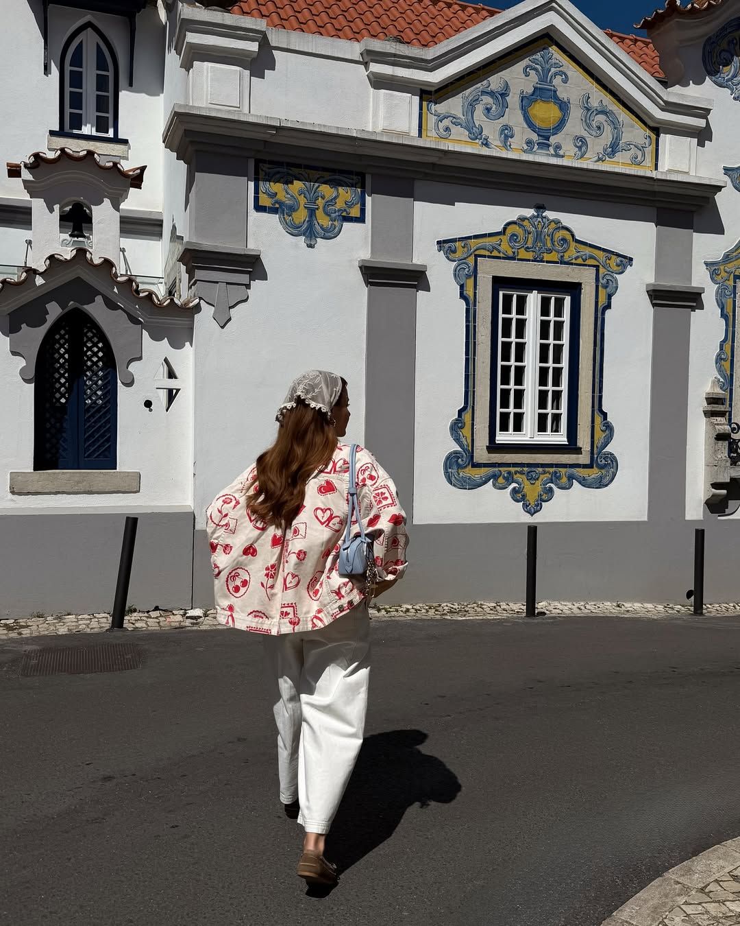 summer European accessory trends: hair scarf
