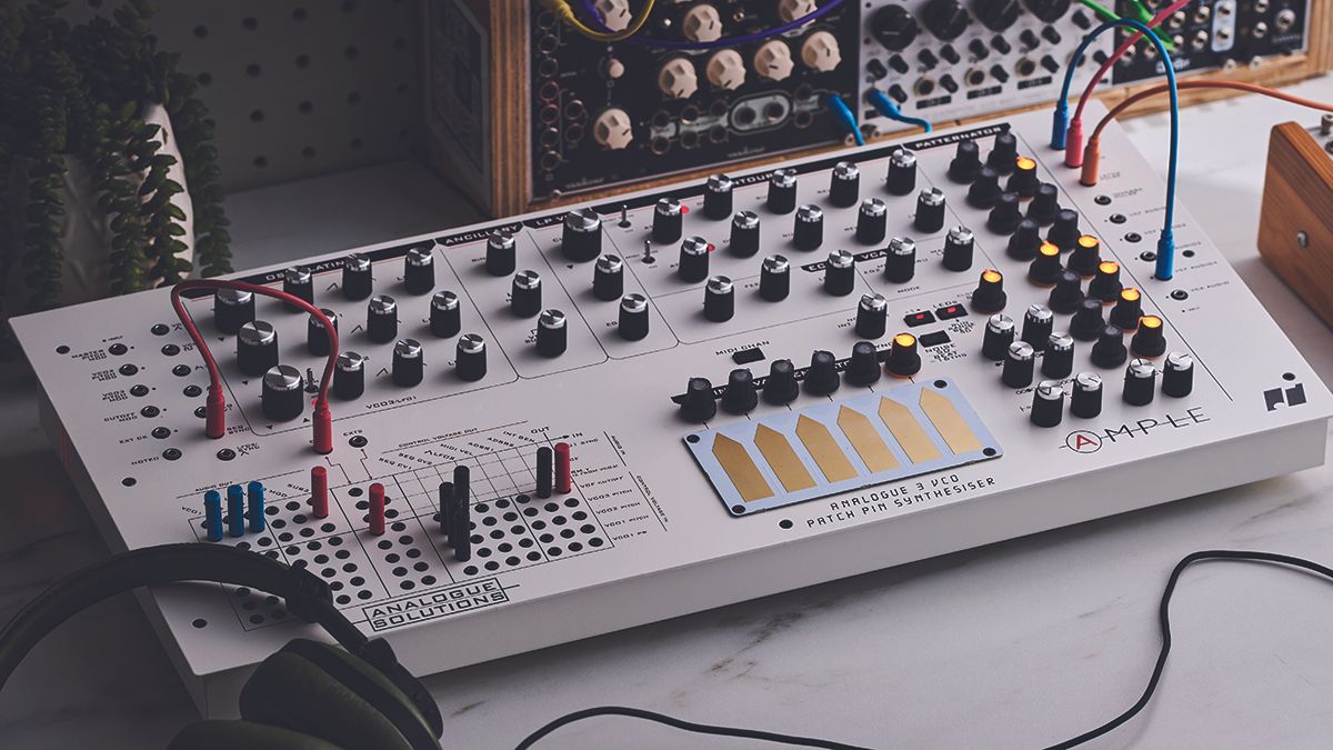 “A veritable playground of vintage synthesis and exploration”: Analogue Solutions Ample review