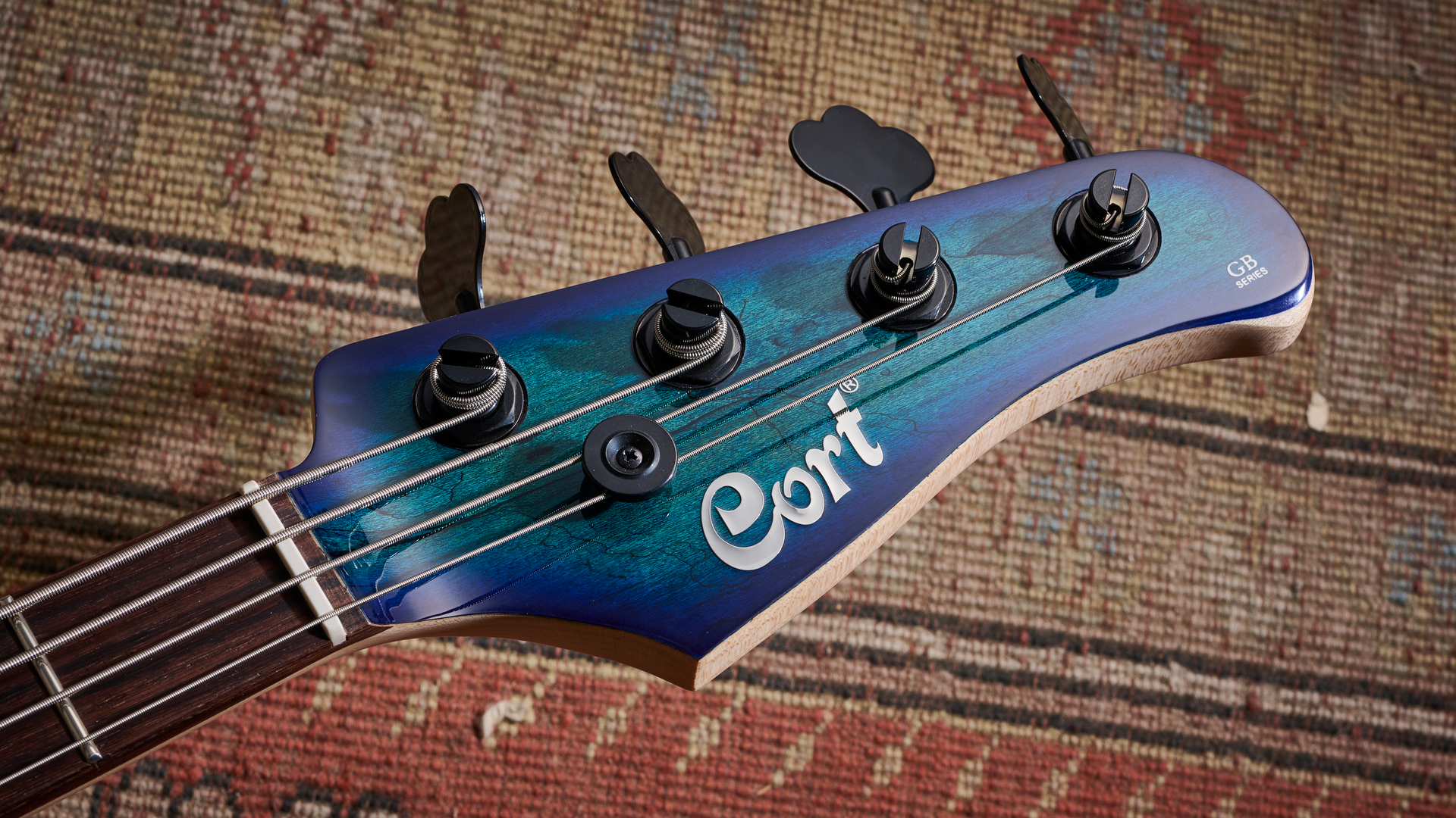 Cort Fusion 4 bass