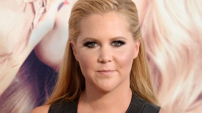 Lip, Hairstyle, Skin, Eyebrow, Eyelash, Style, Beauty, Blond, Eye shadow, Eye liner, Amy Schumer