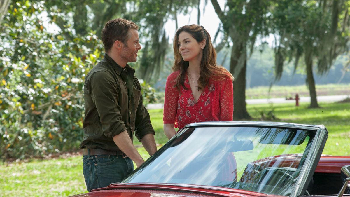 James Marsden and Michelle Monaghan in The Best of Me