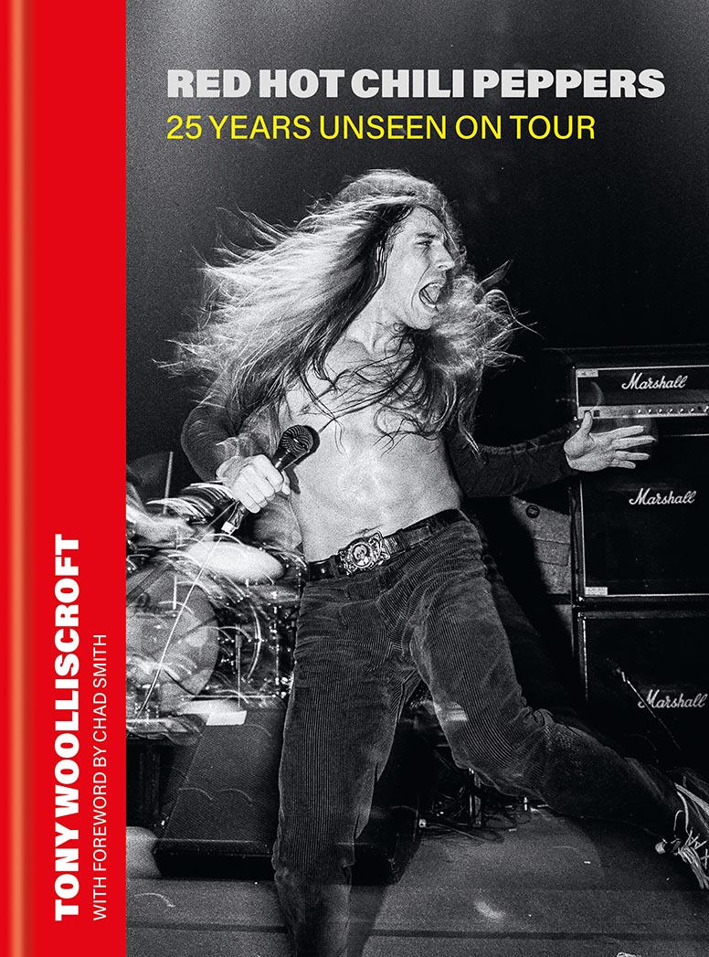 Red Hot Chili Peppers: 25 Years Unseen on Tour