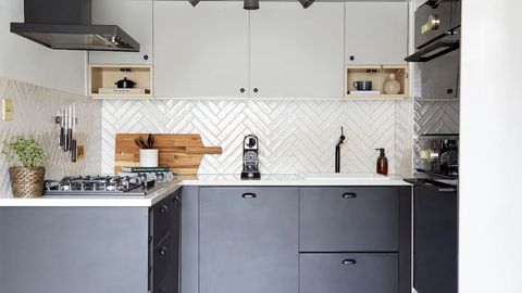 How To Choose The Best Kitchen Tiles, Best Floor Covering For Kitchens Uk