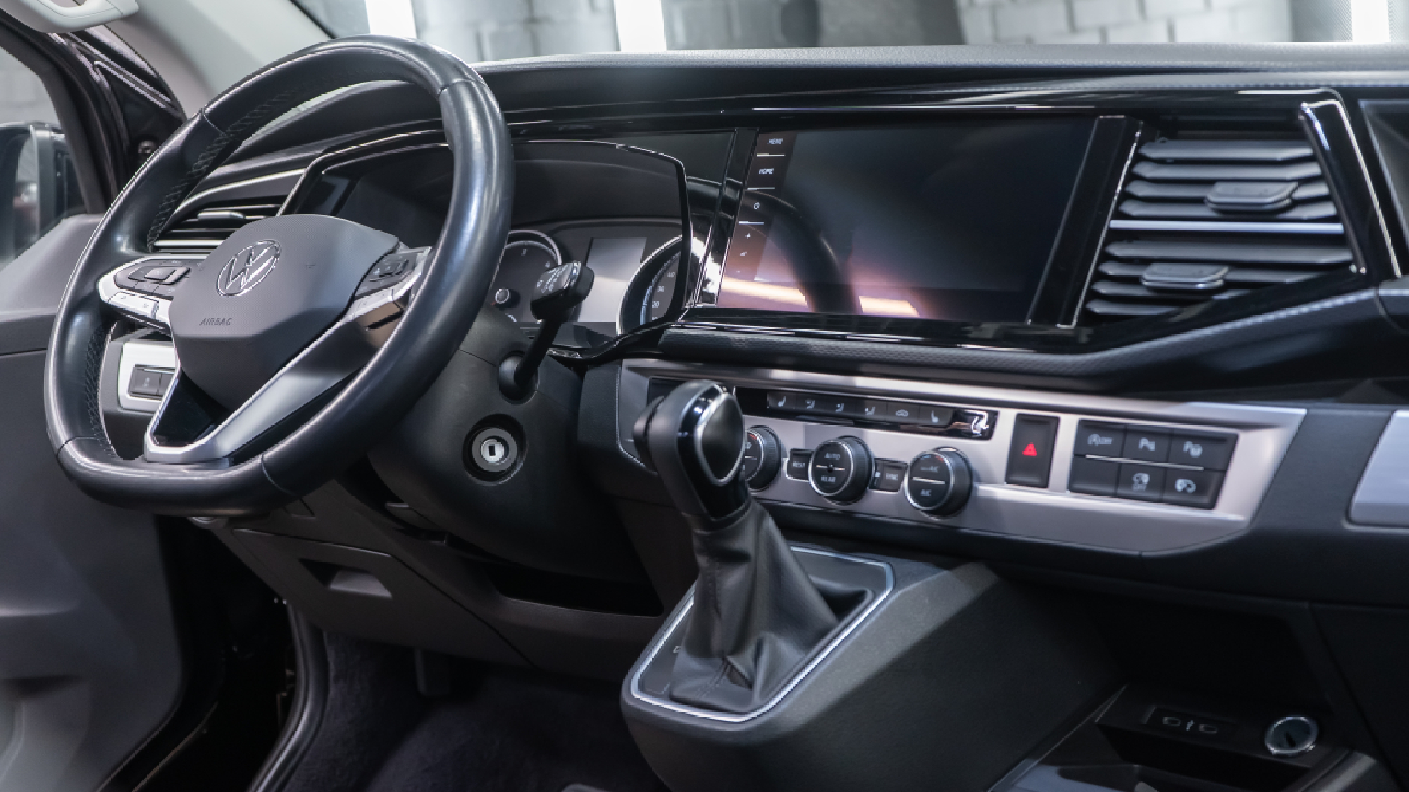 Car centre console