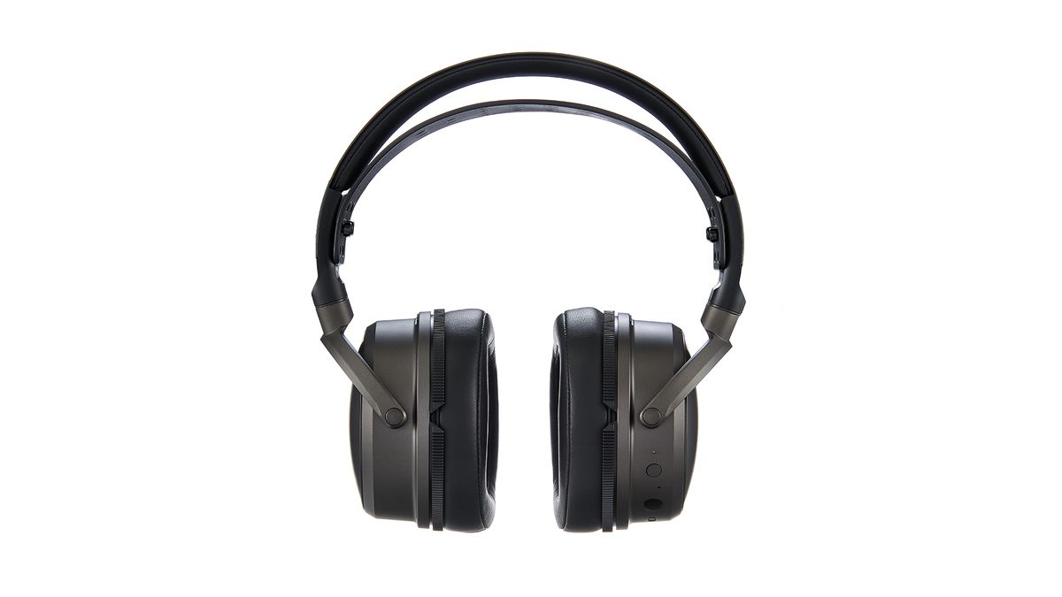 The Audeze Maxwell 2.
