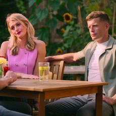 ashleigh and billy look tense while at dinner in love is blind uk season 2