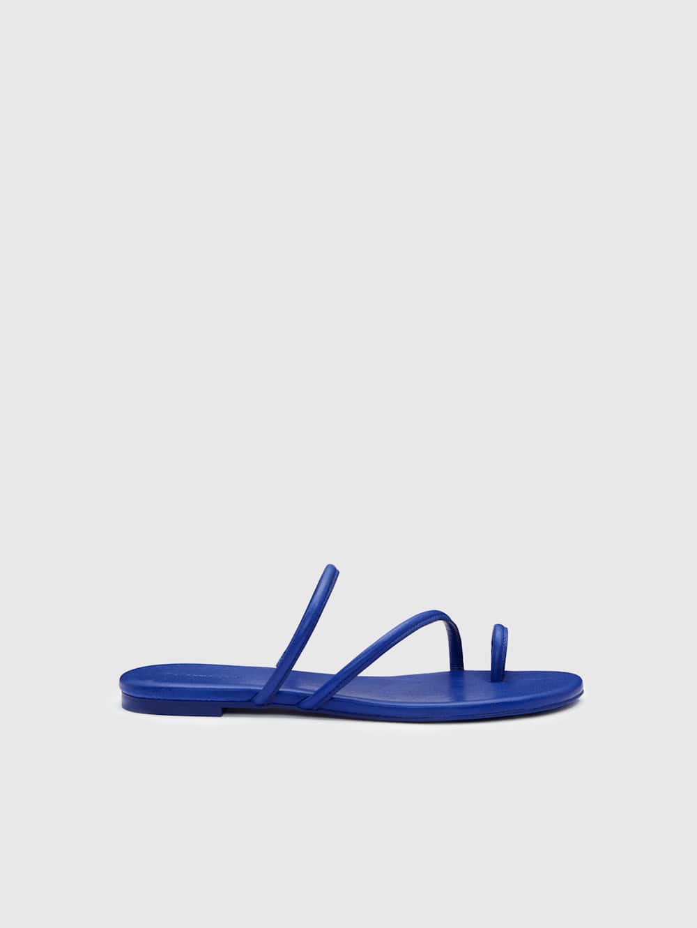 Ludo Toe Ring Strappy Flat Sandal