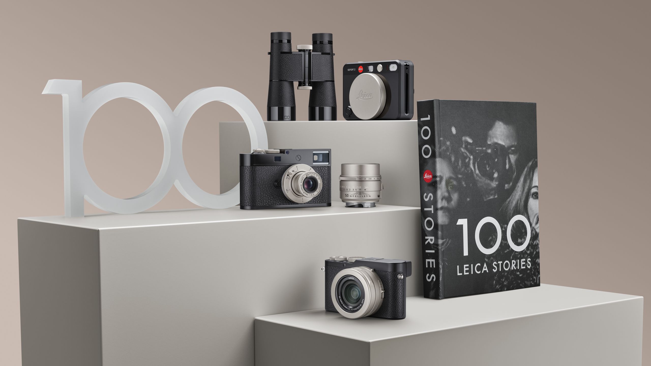 LEICA M & 100 LEICA STORIES セット 2WwsoHCojj9CeyQZQMdGSS-2560-80.jpg