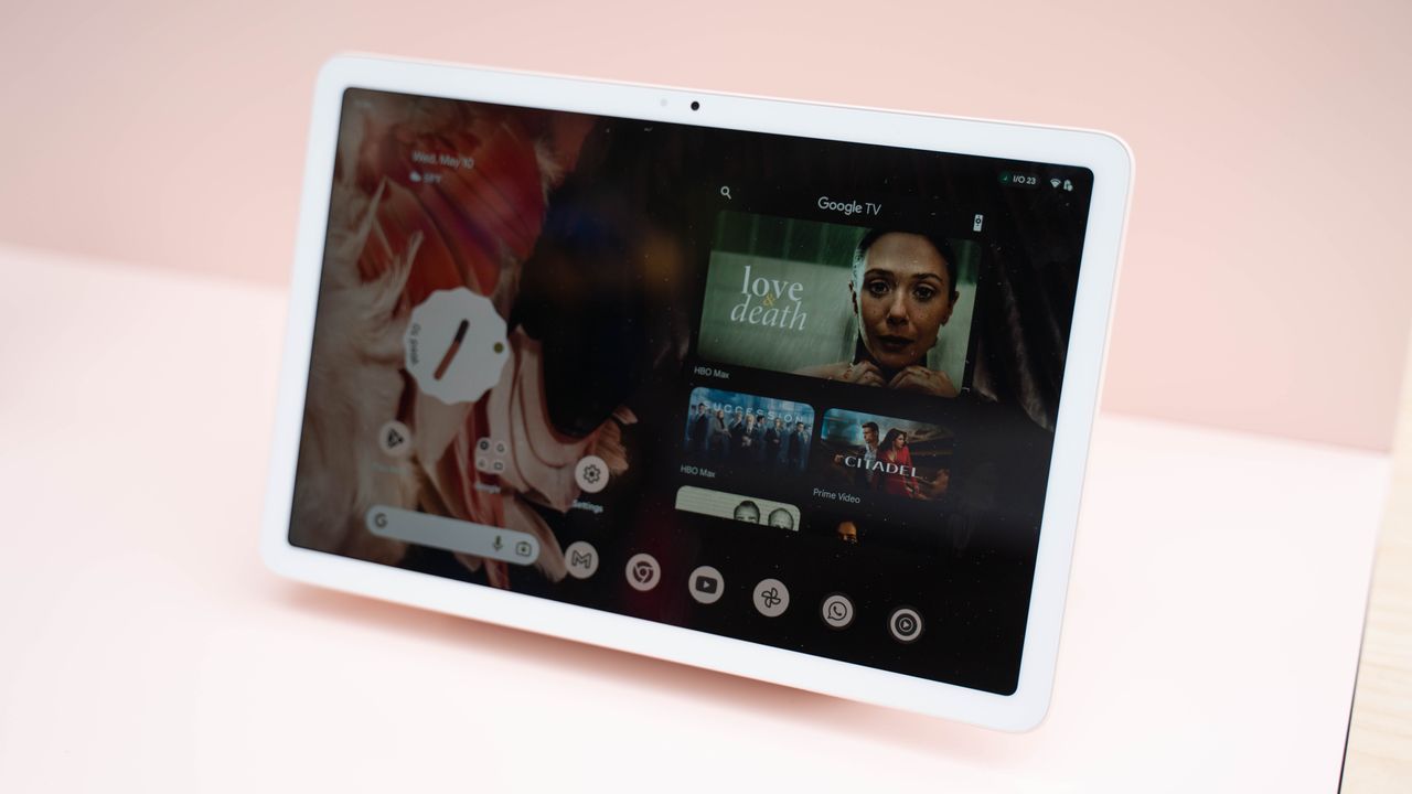A new Google Home Display is reportedly on the way
