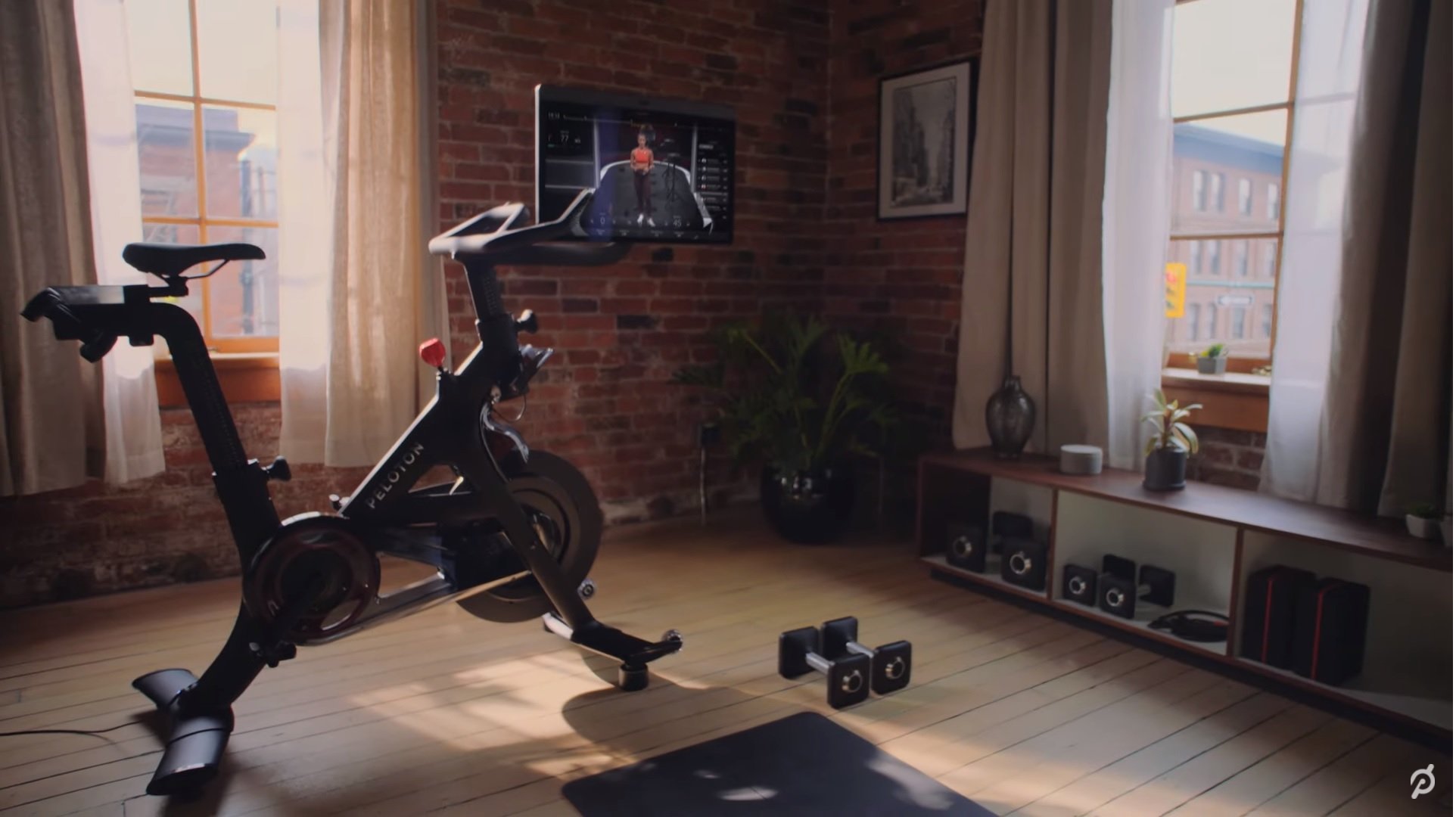 Peloton тренажер