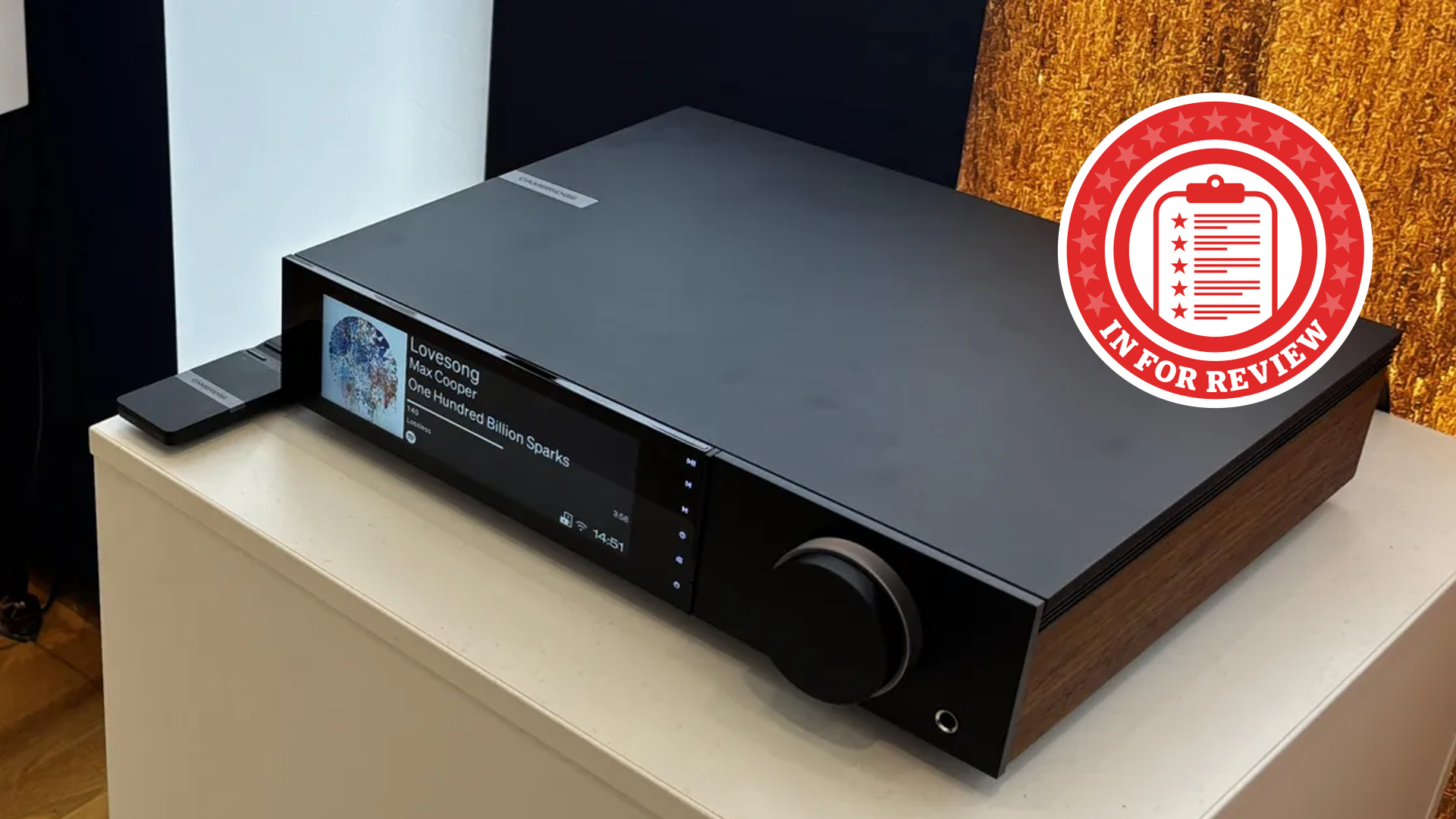 Cambridge Evo 300 with In For Review roundel