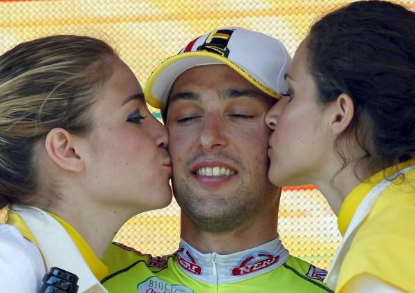 Oscar Gatto (Farnese Vini) gets the kisses