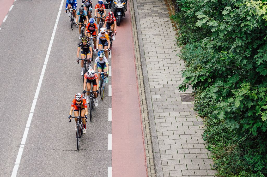 Action from the final stage of the Boels Rentals Ladies Tour.