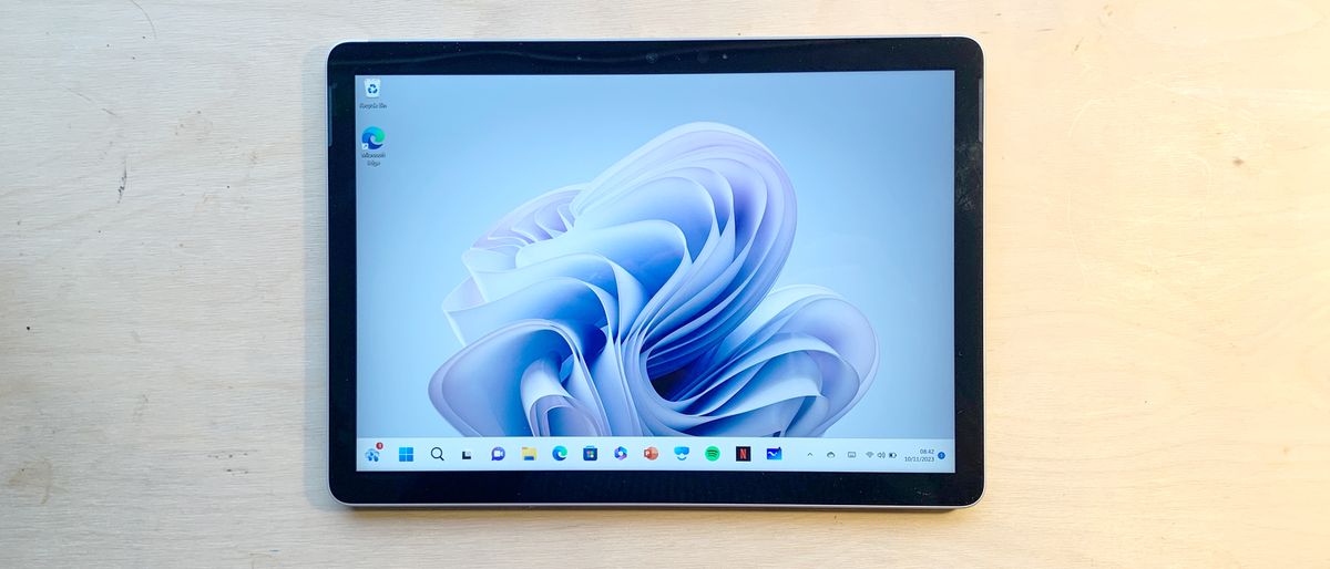 Microsoft surface go 4 tablet screen