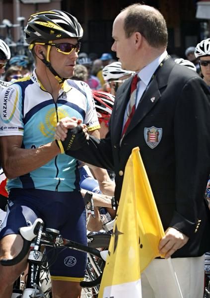 Lance Armstrong (Astana) and Prince Alberto of Monaco at the start of stage two.