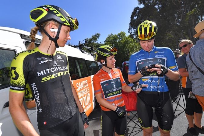 Mitchelton-Scott's Lucy Kennedy, Amanda Spratt and Sarah Roy at the start of stage 3 of the 2019 Tour Down Under